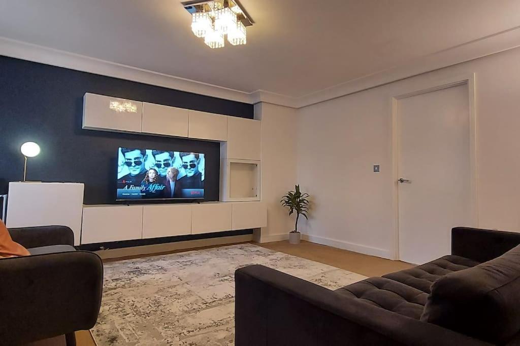 מנצ'סטר Modern Home Near Etihad, Coop Live מראה חיצוני תמונה